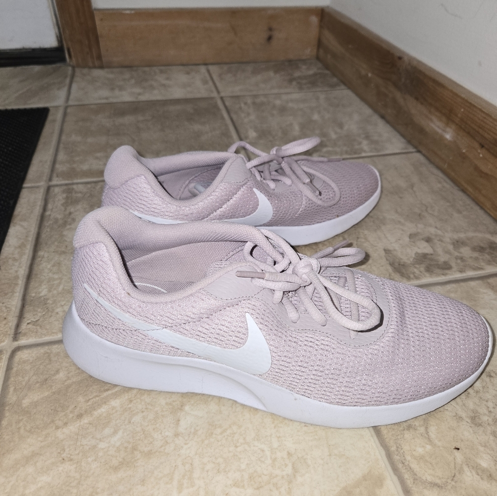 Nike Women's Sneakers